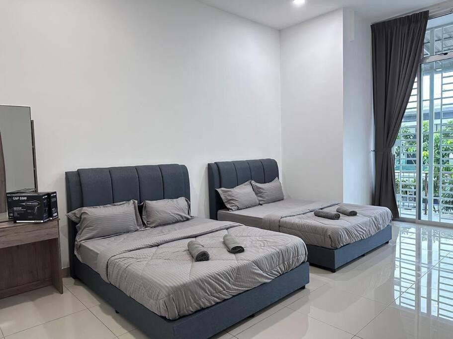 11 Austin 5mins To Aicc Long Sing Helixuan Yi Jia Peikin Restaurant Opposite Hsi Rumah percutian *